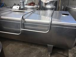 Охладитель молока 2000л, б/у