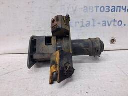 Омивач фари лівий Mitsubishi Outlander CU 2.4 Бензин 4G69 2003 (б/у)