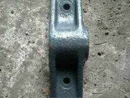 Опора двигателя средняя СМД-60, Т-150 (150.00.103-5)