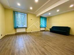 Оренда гарної 1-к квартири з автономкою на 96-му кварталі!