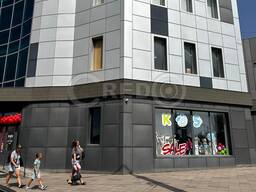 Оренда приміщення в центрі міста 95 квартал