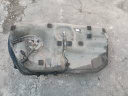 Паливний бак Бензобак Hyundai IX35 1.7 CRDI 31100-2Y200 311002Y200