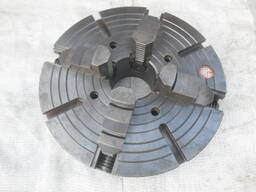 Патрон токарный 4-х кулачковый 400