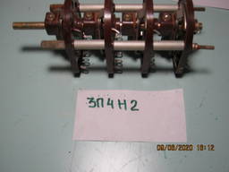 Перемикач поворотний пакетний багатополюсний ПШ-3П4Н2