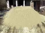 Пісок щебінь відсів шутер засипка доріг вапняк засипка котлованів - фото 1