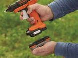 Пистолет клеевой аккумуляторный Black+Decker BDCGG12N - фото 3