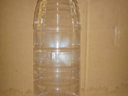 Пластиковая бутылка 2 л