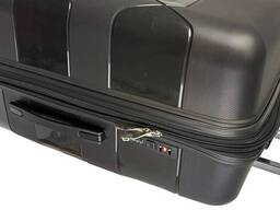 Пластиковый большой чемодан из полипропилена 120L Reymond черный