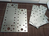 Пластины монтажные, уголки (в т. ч. усиленные) толщиной 2 и 2,5 мм из оцинкованной стали