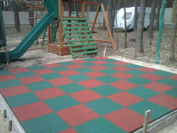 Плитка из резиновой крошки