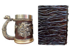 Подарочный набор Кухоль 3 Берсерк-Викинг и Блокнот 3 «Книга, смотрящая в ответ»