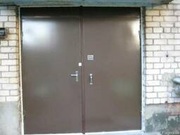 Під'їзні та підвальні двері від виробника.