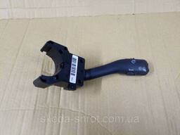 Подрулевой переключатель правый, гитара Шкода Октавия Тур 1.6, Skoda Octavia Tour. ..