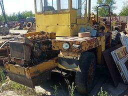 Погрузчик ковшевой