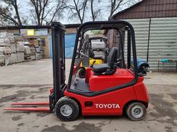 Погрузчик TOYOTA BT, 1.5т, 2008, газ, 3.2м, 8700 мото/час
