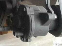 Помпа насос вакуумный на ГАЗ-53, 3307