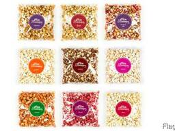 Попкорн готовий з різними смаками