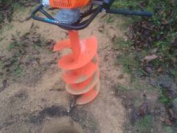 Послуги мотобура, буріння лунок