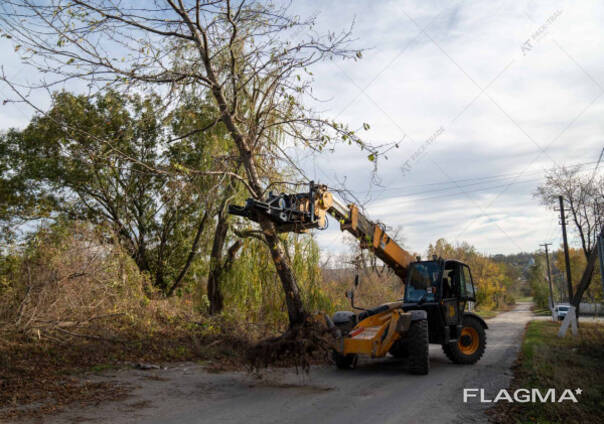 Послуги розліснення корчування та телескопічного навантажувача JCB