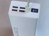 Потужний повербанк 30000 mAh — заряджай усе і всюди - фото 3