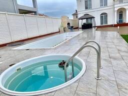 Предлагается к аренде дом для большой семьи. Совиньон!