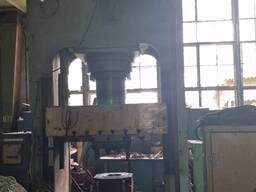 Прес гідровлічний ДГ2436 зусилля 400 тон