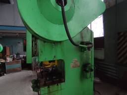 Прес кривошипний КД2128 (63 тн/с)