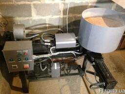 Пресс для изготовления топливных брикетов