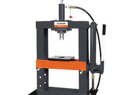 Пресс гидравлический настольный Unicraft WPP 10 TE