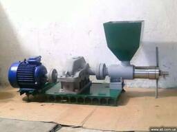 Маслопресс шнековый, Олийныця, Маслодавка, Маслобойня.