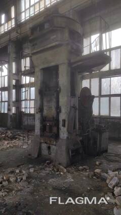 Куплю прес гвинтовий з дугостаторним приводом Ф1734 ус. 250т. с.