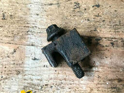 Прижим поддона MAN D2866