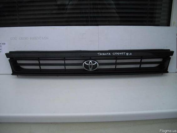 Продается решетка радиатора Toyota Starlet