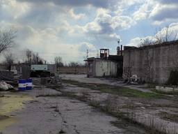 Продается территория с помещениями на Рудничной.