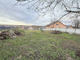 Продається земельна ділянка в пригороді Тернополя.