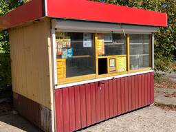 Продається металевий кіоск 2,3×3,3 м, з ролетами