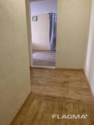 Продам 1 комнатную в кирпичном доме на Таирова. Академика Королева