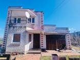 Продам 2 єт. кирпичній дом 130 кв. м. в с. Осещина,8 соток земли - фото 3