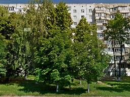 Продам 3-Х комнатную на Людмилы Павличенко.