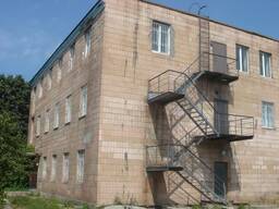 Продам 3-х поверхове окремо стояче адмін приміщення в м. Житомир
