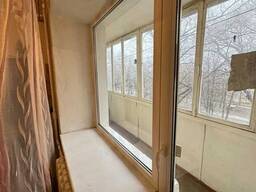 Продам. 3-к. кв. 3/9, центр, ул. Михаила Грушевского