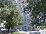 Продам 3-кімнатну квартиру з ремонтом, 72 кв. м, вул. Театральна - фото 1