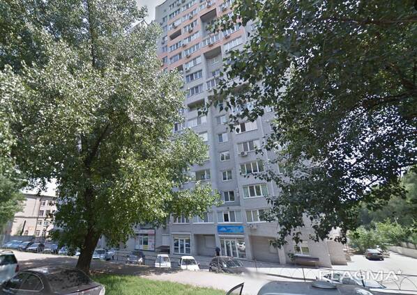 Продам 3-кімнатну квартиру з ремонтом, 72 кв. м, вул. Театральна