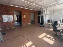 Сдам 4 комн. кв. под офис, офисный ремонт, выгодное отопление