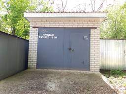 Продам абсолютно новый гараж (Построен летом 2015 года)