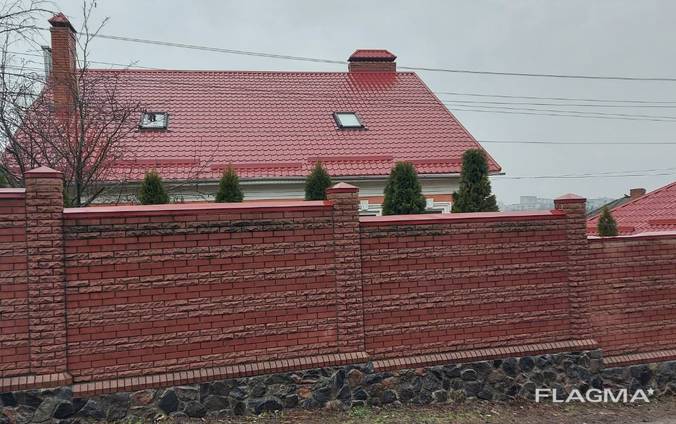 Продам большой дом в г. Чугуеве рядом с центром