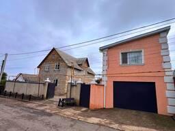 Продам два дома по цене одного
