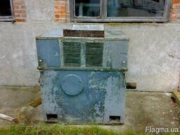 Продам электродвигатель А4 560 800/1000 6Квт