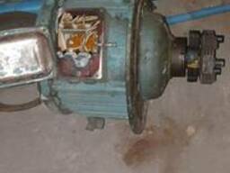 Продам электродвигатель к тельферу 5 тон. . .