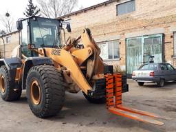 Продам фронтальный погрузчик Case 821E